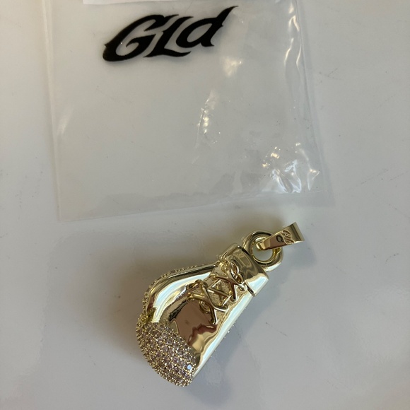 GLD Iced Boxing Glove Pendant - Picture 2 of 5